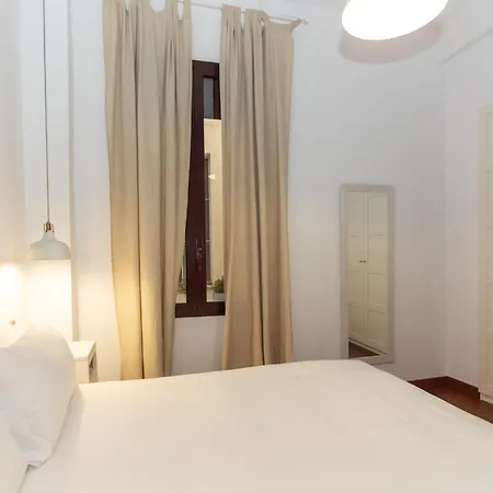 La Casa De La Alameda *