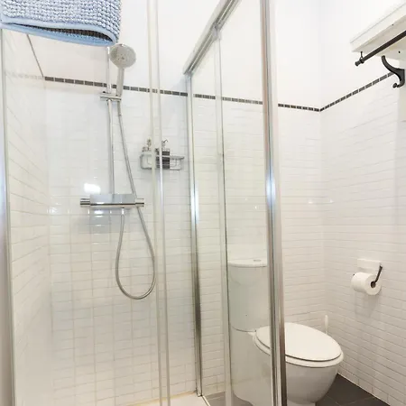 La Casa De La Alameda *