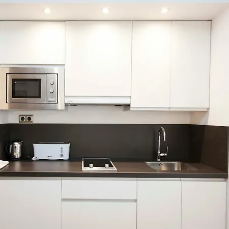 아파트 La Casa De La Alameda